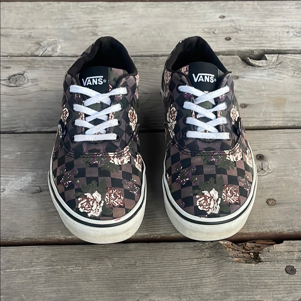 Vans Floral Design Checkerboard Rose Sneakers